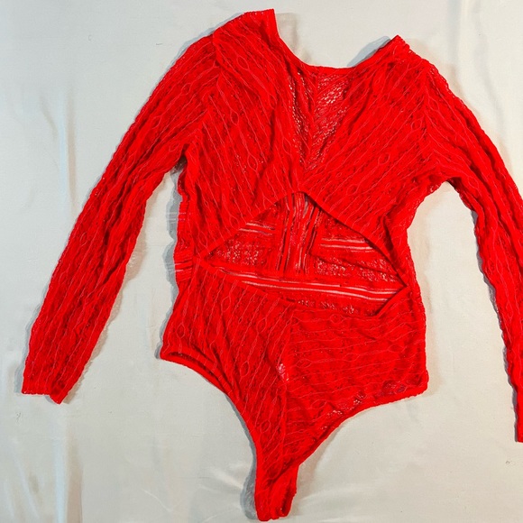 Bodysuit - never worn before - Picture 2 of 3